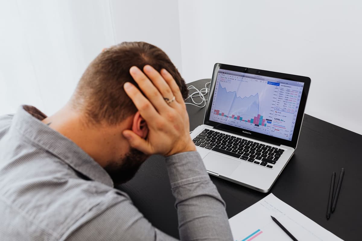 Memecoin Loss Post-Mortem: Why My Journal Was My Only Saving Grace in 2026