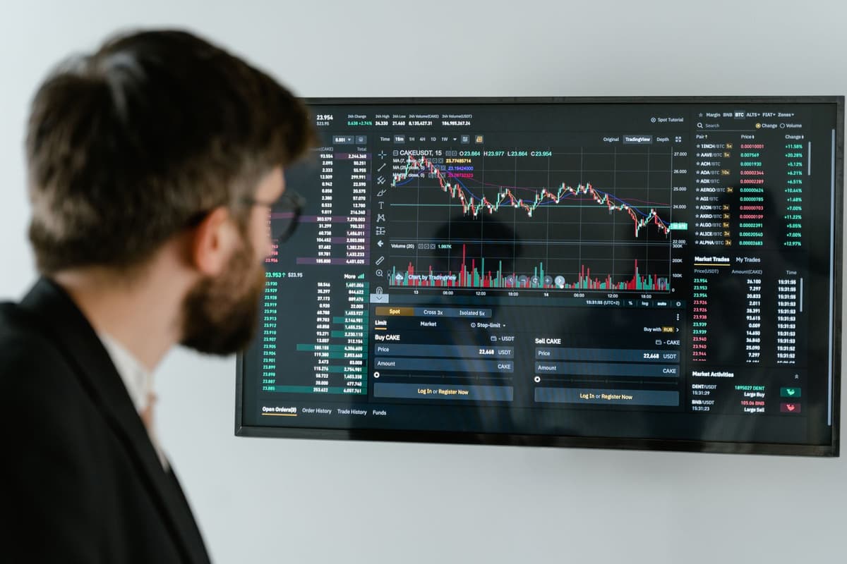 Decoding Solana Bonding Curve Metrics: A 2026 Guide to On-Chain Analysis