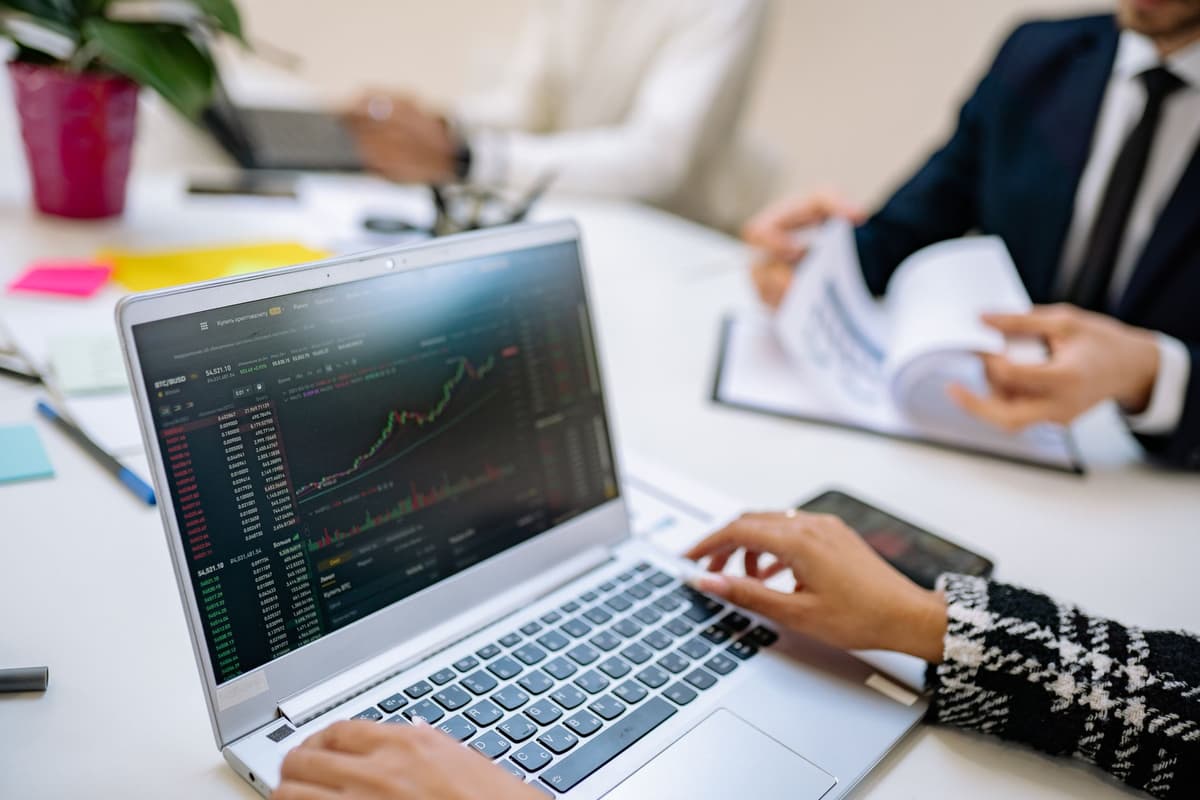 Solana Liquidity Migration Patterns: 2026 Whale Tracking Strategies