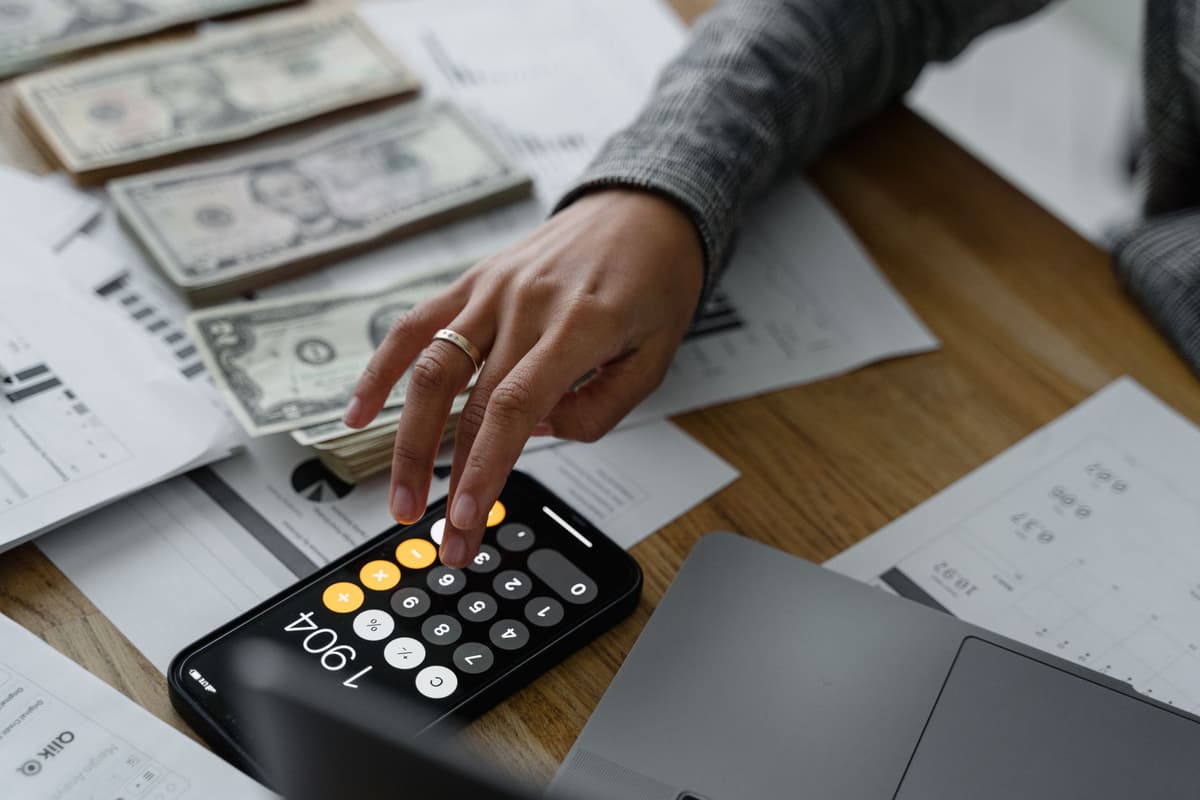 Tracking Smart Money Wallets on Solana: A 2026 On-Chain Analysis Framework