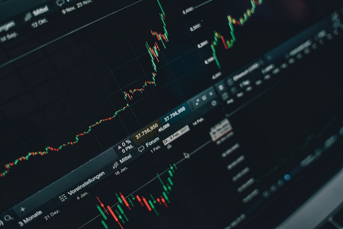Volatility 2026: Navigating Overnight Narrative Shifts in Memecoin Markets